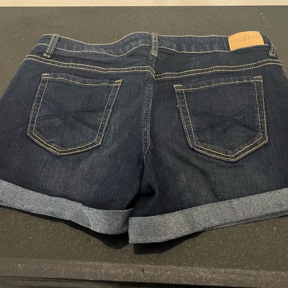 Worn once Aeropostale Midi Denim stretch shorts suze 6 - Picture 4 of 4